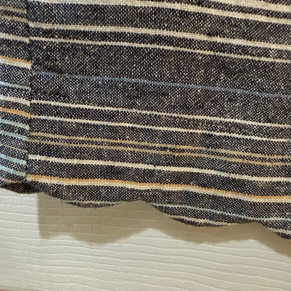 Modcloth Gray Pink Blue Striped Sleeveless Linen blend scalloped hem top - Picture 4 of 7